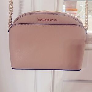 Michael kors crossbody purse